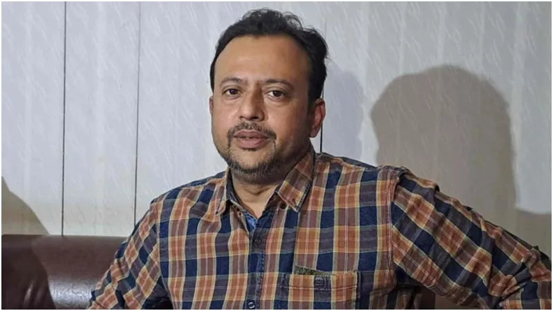 আত্মগোপনে থাকা নায়ক রিয়াজ মারা গেছেন!