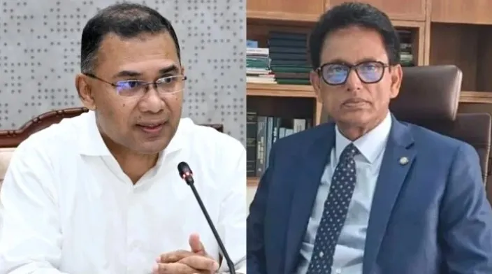 ‘ফার্মের মুরগি’ বিতর্ক: শিক্ষার্থীদের বিক্ষোভের মুখে প্রধানমন্ত্রীর সঙ্গে জরুরি বৈঠকে শিক্ষামন্ত্র